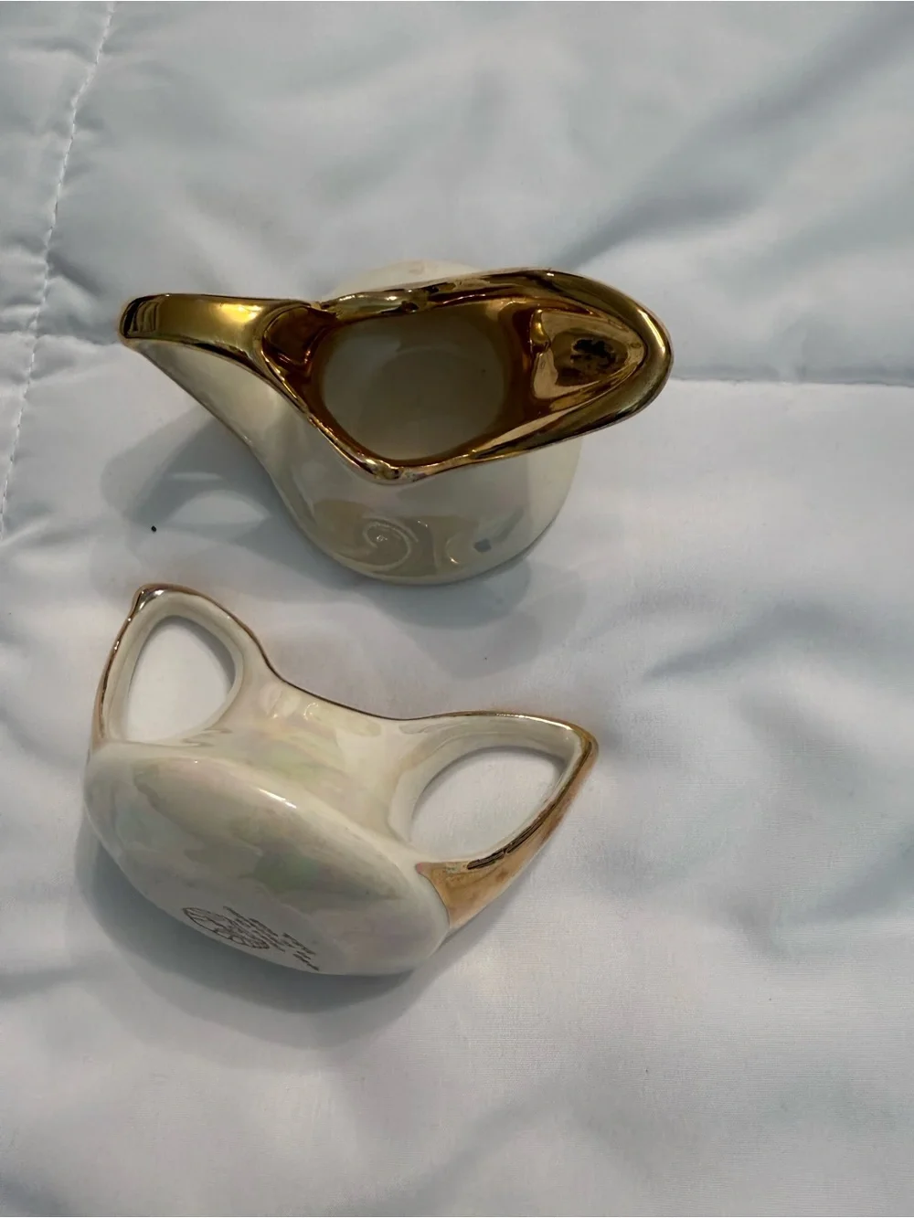 Pearlescent Cream Ceramic Creamer and Sugar Bowl with Gold Trim